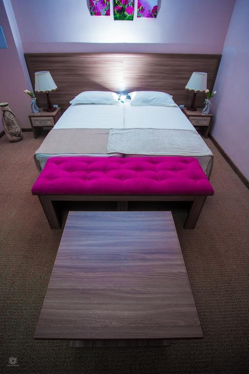 Kel Inn Hotel Astana Quarto foto