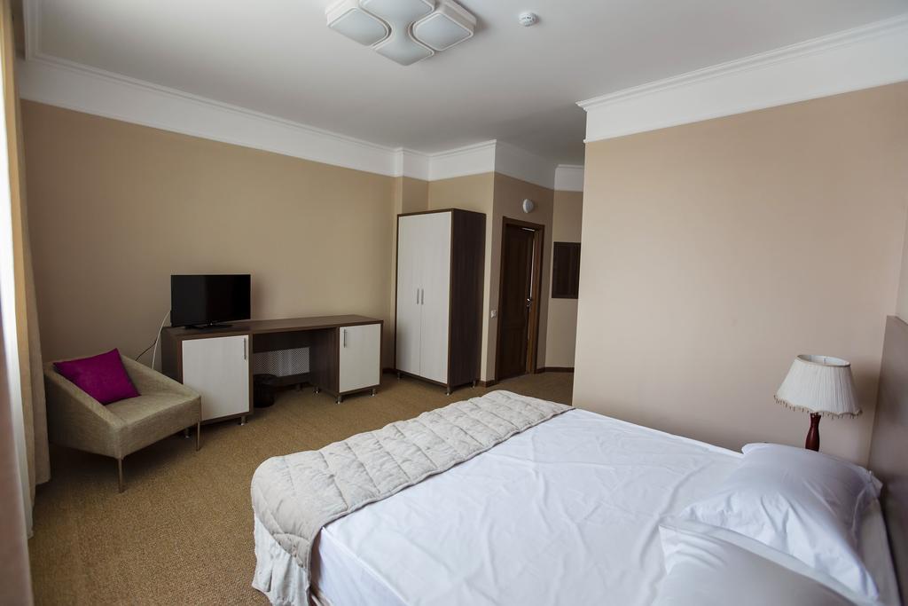 Kel Inn Hotel Astana Quarto foto